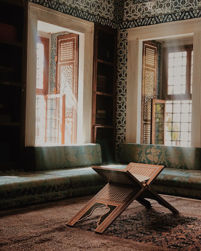 pexels-photo-10133872 Classic Islamic Flat Interior of House in Istanbul